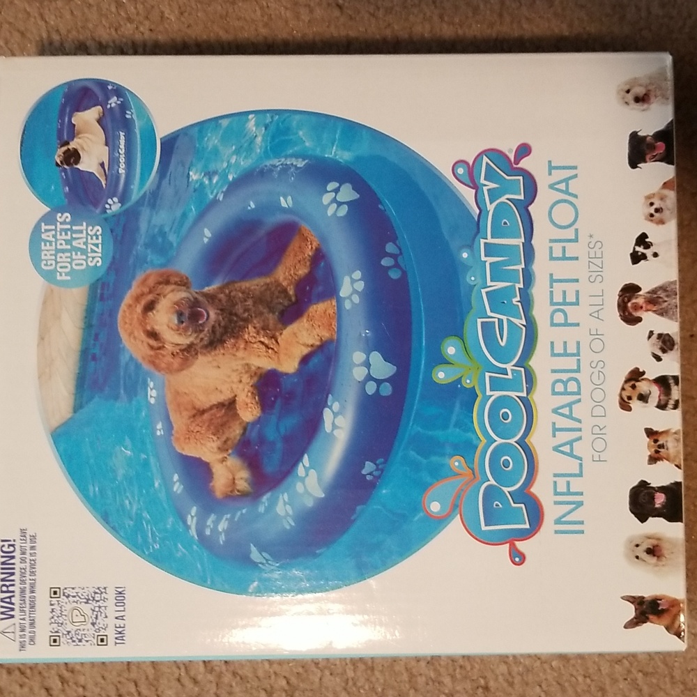 New poolcandy pet float